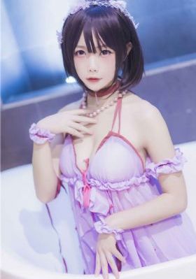 日韩高级感女性泳装_1080在线手机播放