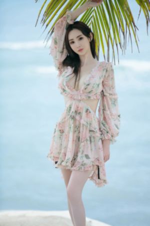 欧美肥女毛茸茸_1080日韩电影在线